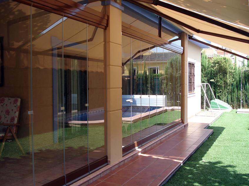 CERRAMIENTO PORCHE LUMON