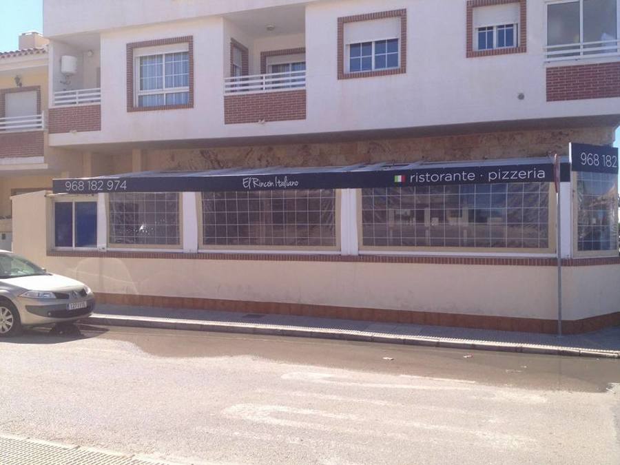 Cambio de lona terraza de negocio