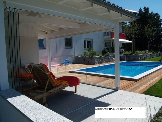 CERRAMIENTOS EXTERIORES Y PISCINA