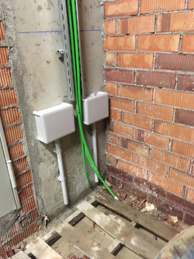 Tomas de tierra para neutros