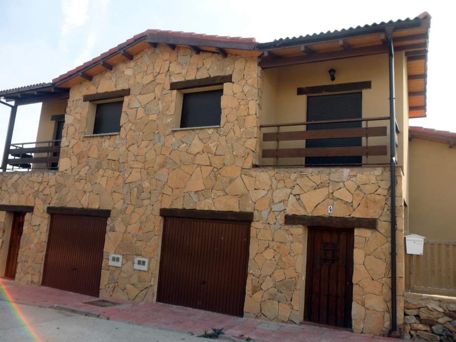 chalet pareado en villanueva de el pardillo