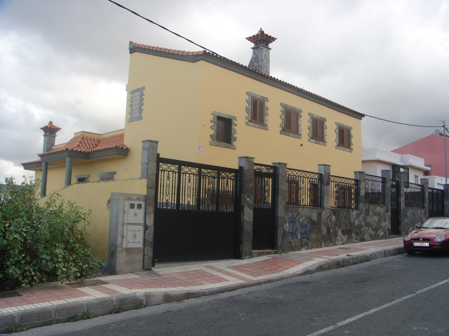 Chalet unifamiliar en zona Las Mesas