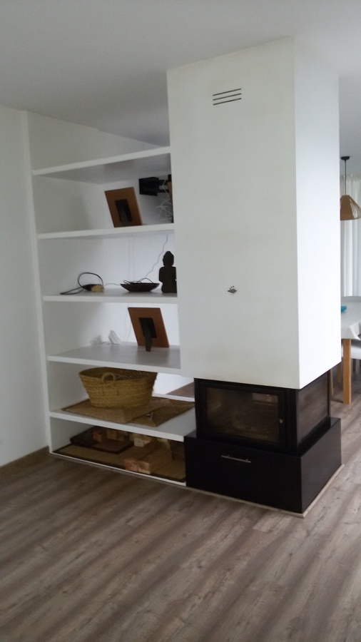 Chimenea + Estanteria