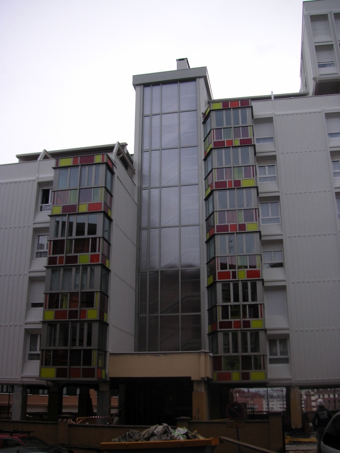 Cierre de hueco de escalera en Gijón