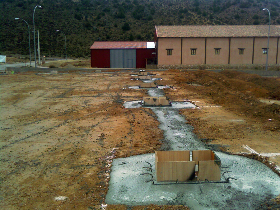 Cimentacion nave hormigón