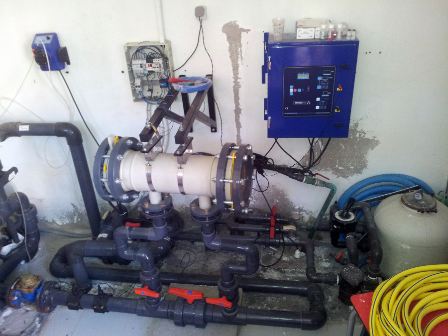 Clorador salino Astral pool