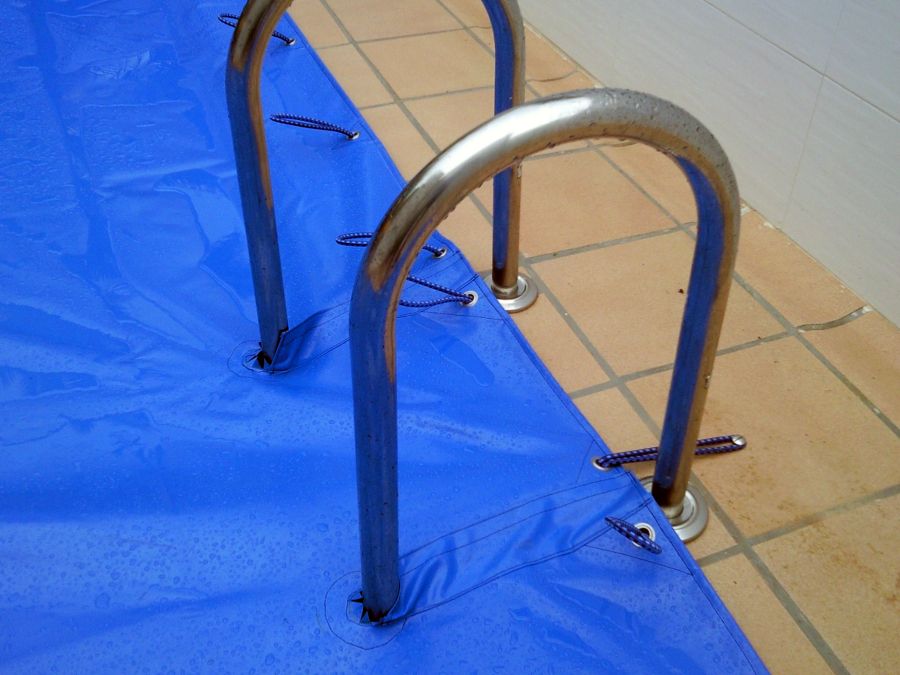 COBERTOR PISCINA