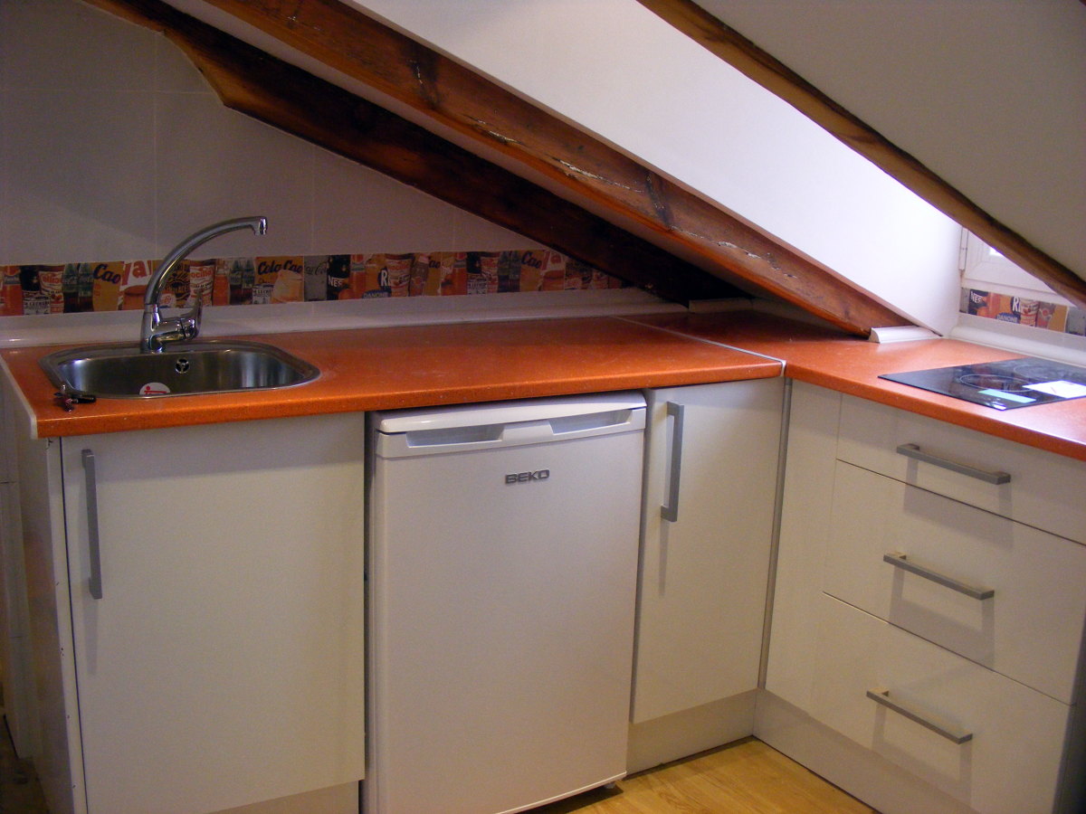 Cocina buhardilla Lavapies