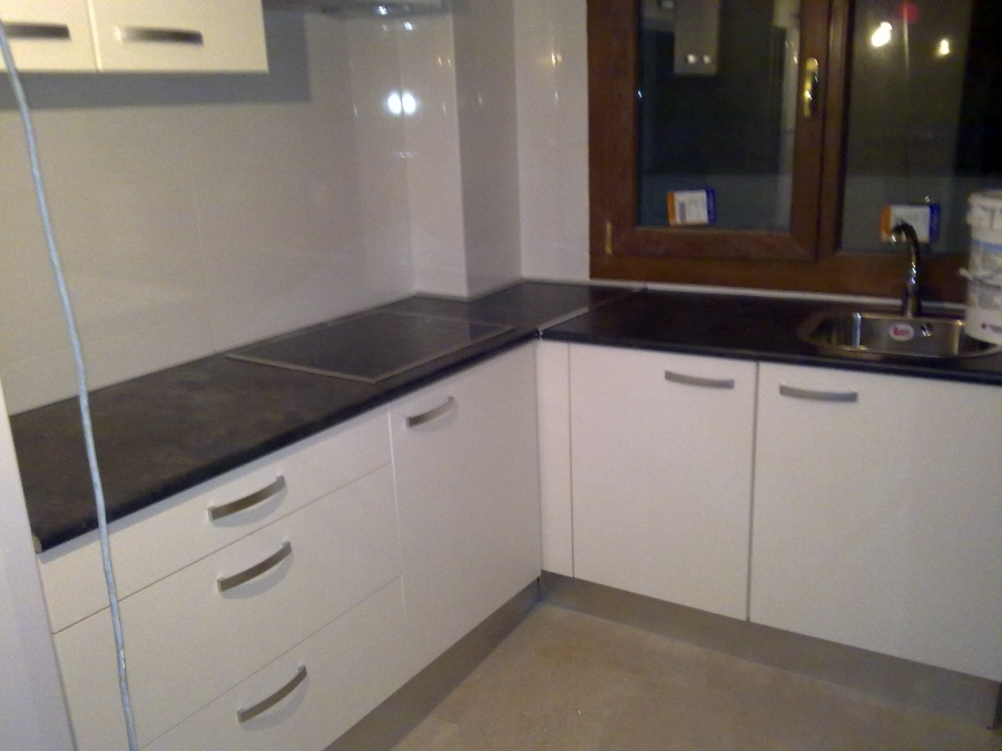 COCINA COMPLETA  LATERAL