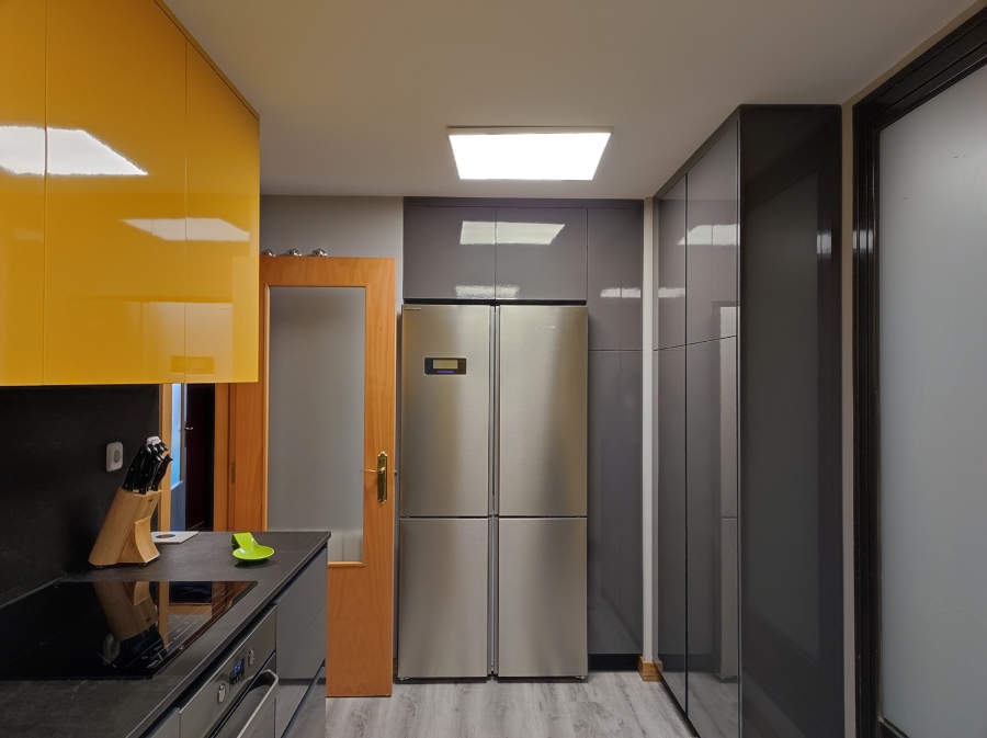 COCINA EN ARGANDA ZONA FRIGORIFICO