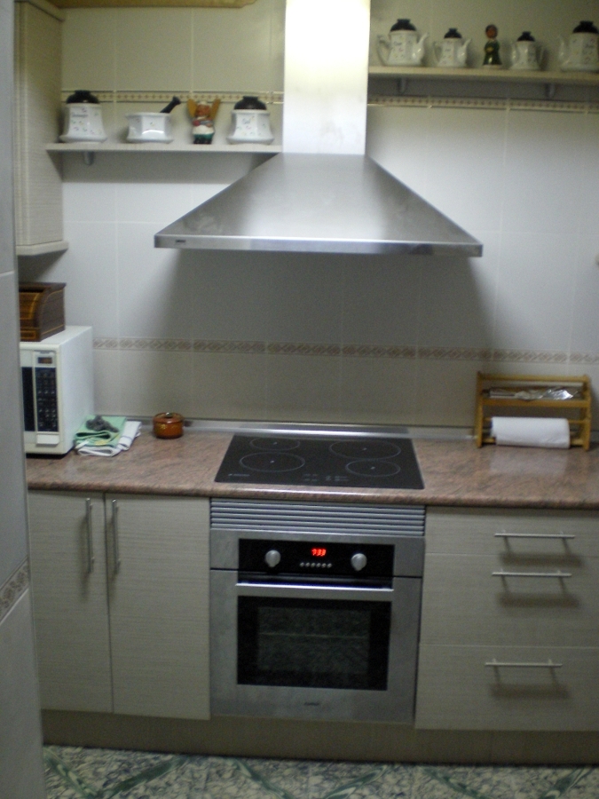 cocinas con canpanas decorativas