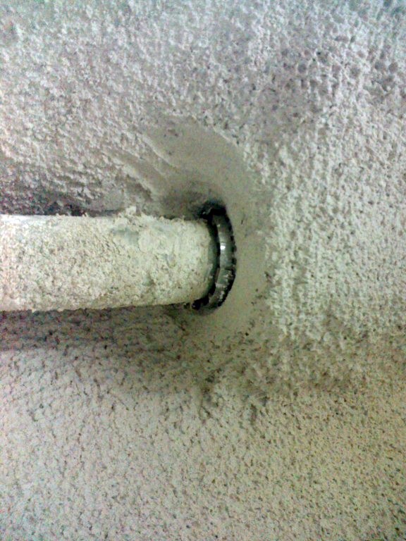 Collarín intumescente