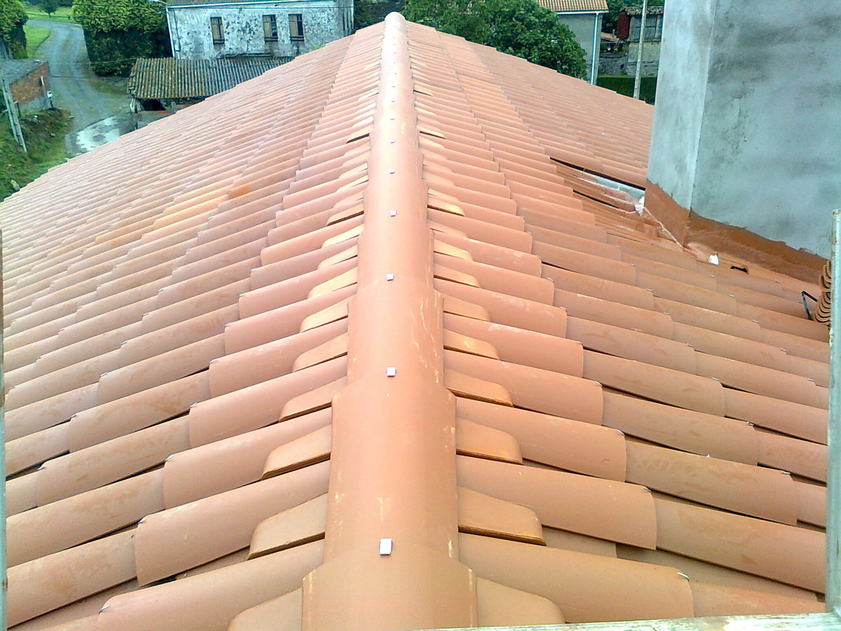 colocacion de cumbrera ventilada