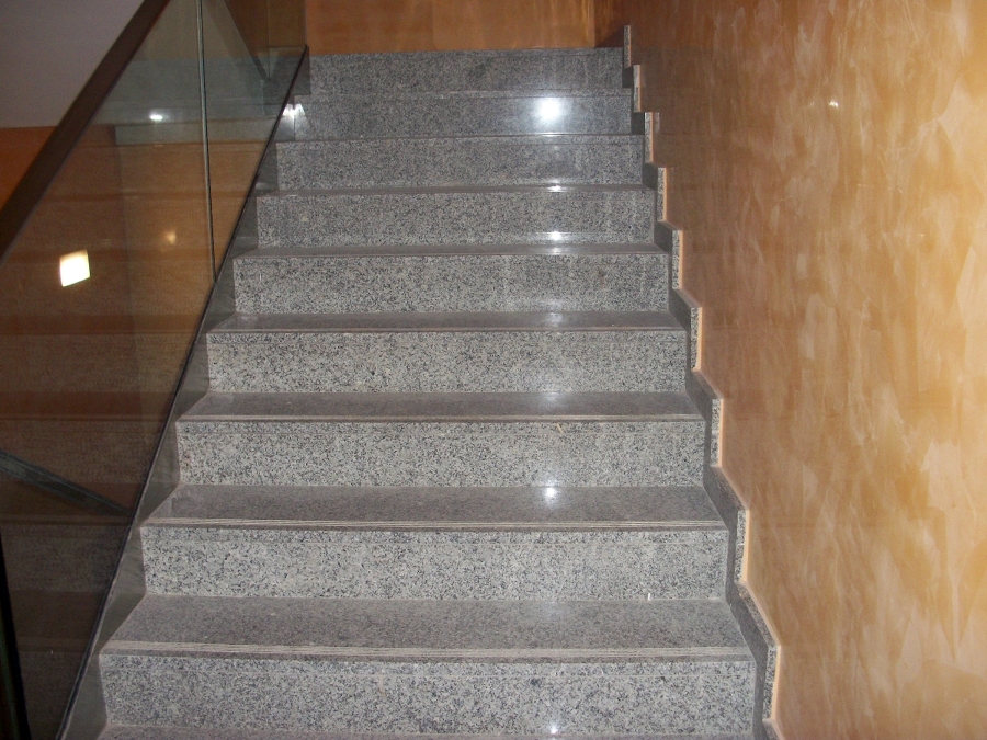 colocacion de gradas