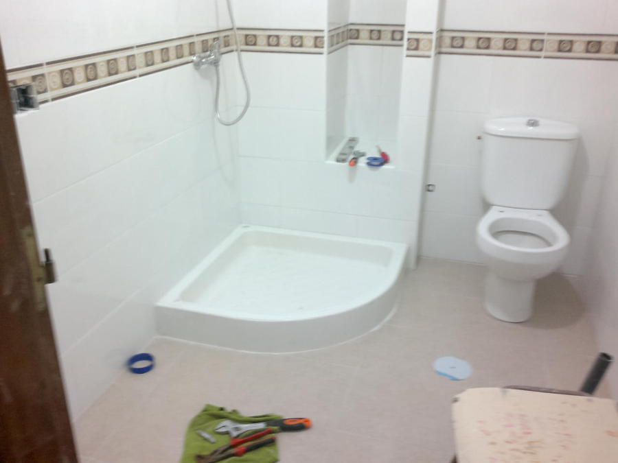 colocación de muebles de baño