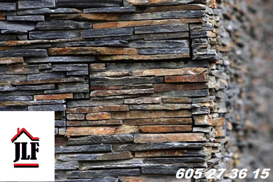 COLOCACION DE PIEDRA RUSTICA