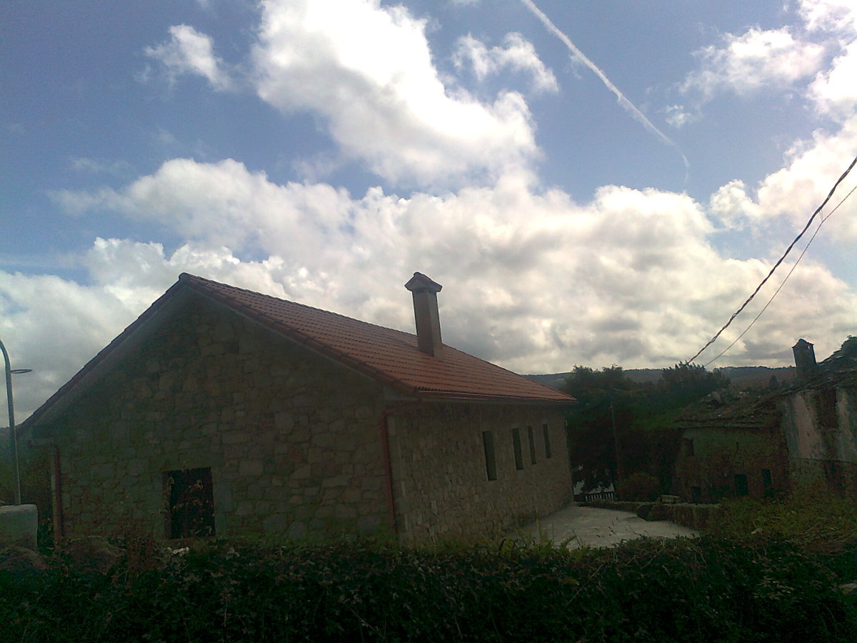 COLOCACION DE TEJA DEL PAIS