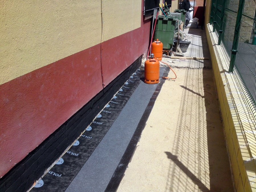 colocacion de tela asfaltica.