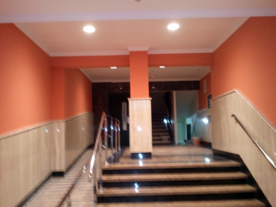 color en portal comunitario 2