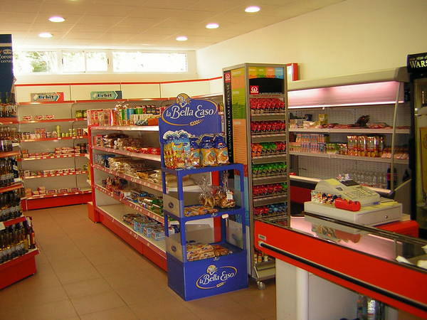 Comercio alimentario polivalente