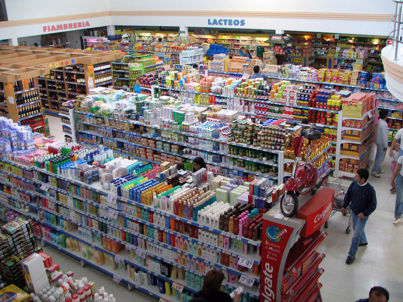 Comercio alimentario polivalente