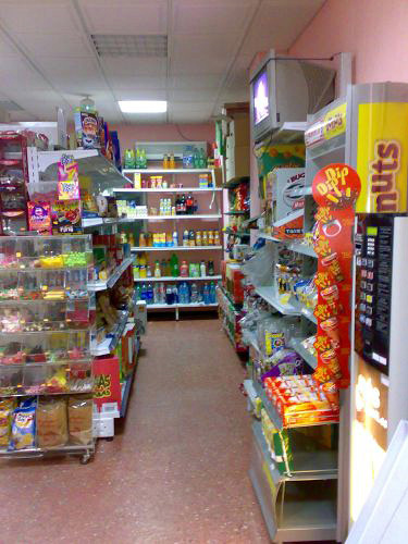 Comercio alimentario polivalente