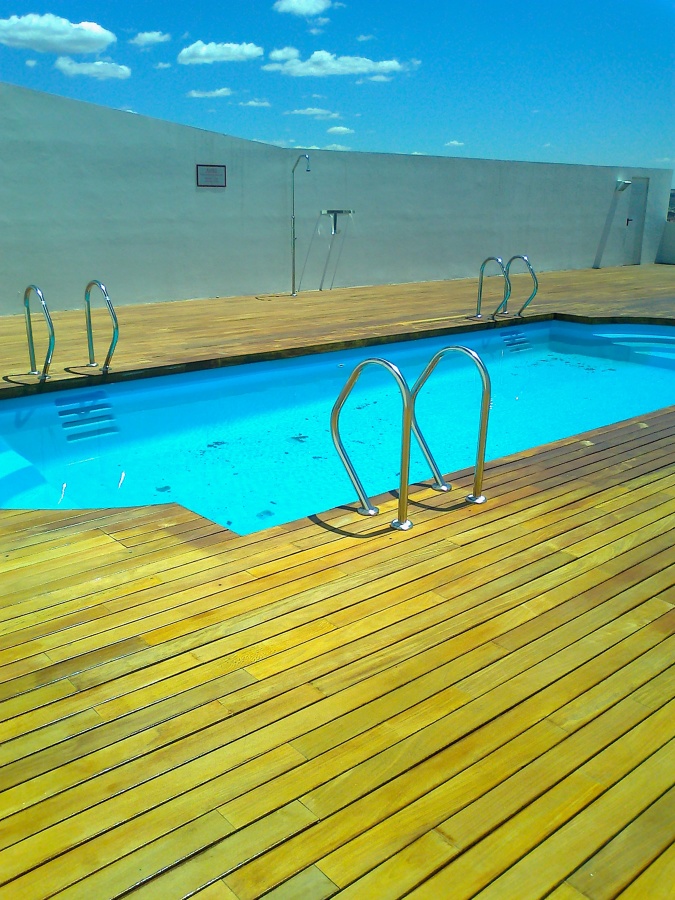 COMPACTA 10 EN ATICO 