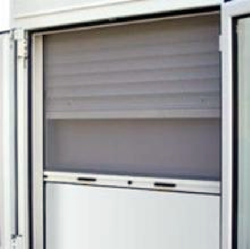 Compacto de aluminio. 