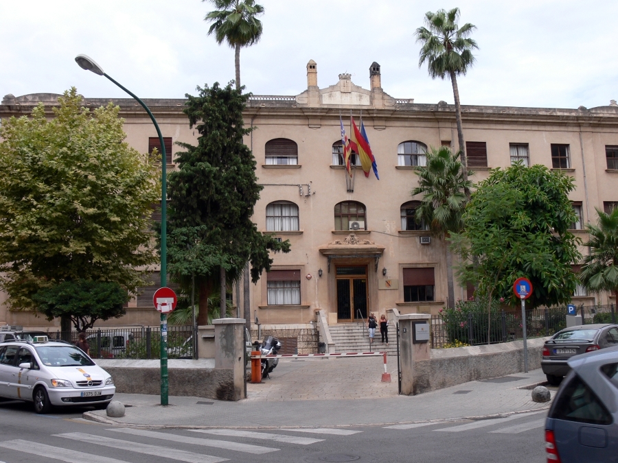 CONSELLERIA DE SANITAT, CALLE CECILI METEL (PALMA)