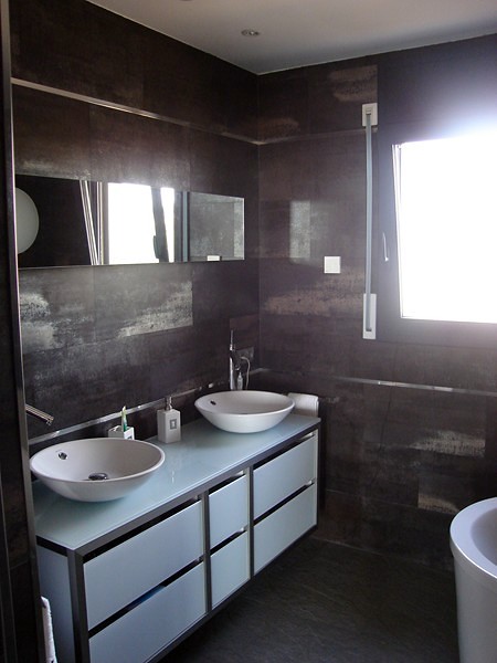 Construcción chalet estilo moderno