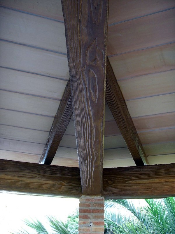 Construcción cubierta circular adosada a vivienda