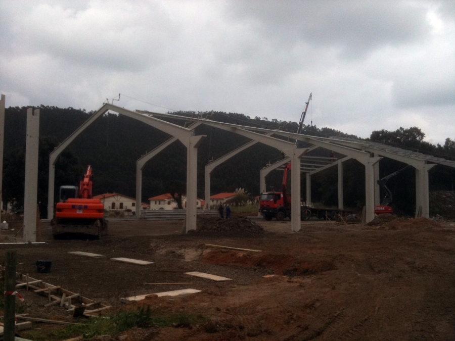 CONSTRUCCION DE CENTRO DEPORTIVO ARGOÑOS