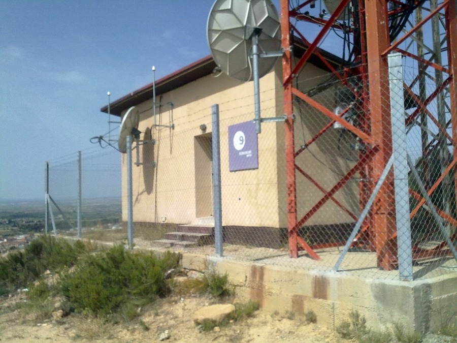 Construcción de Cerramiento metálico