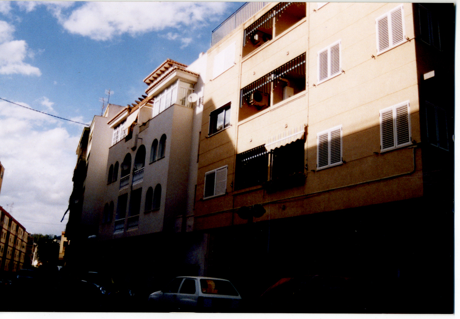 Construcción de edificio de viviendas