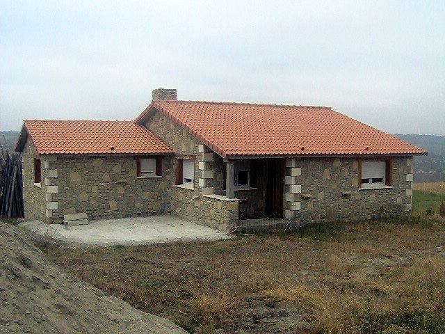 construccion de piedra 179 m2 una planta