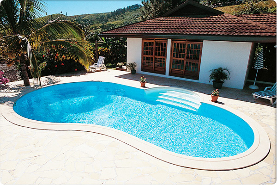 Construcción de Piscina.