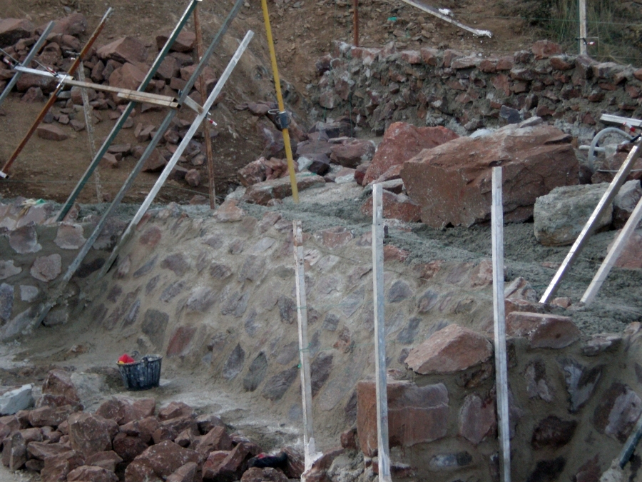 construcción de presa en Ciudad Real