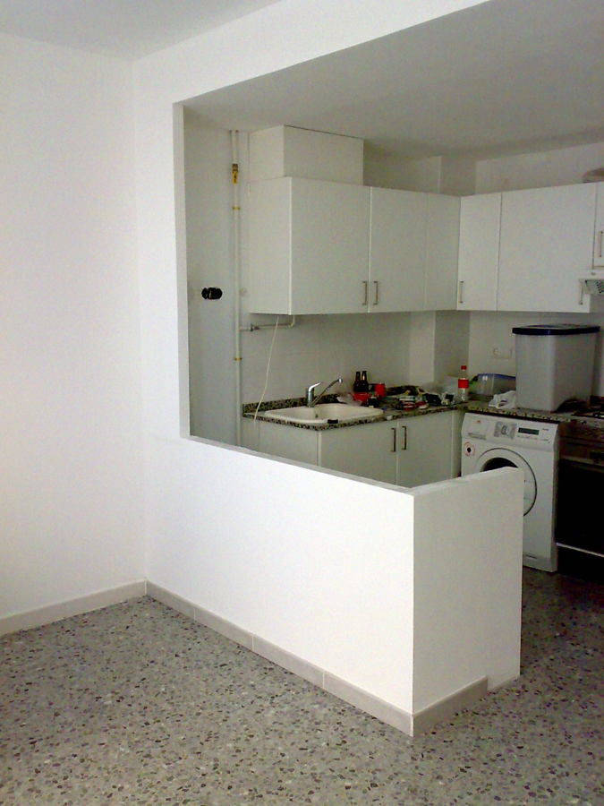 Construcción de una barra de cocina.