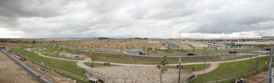 Construcción Jardines del Centro Comercial Plaza Norte