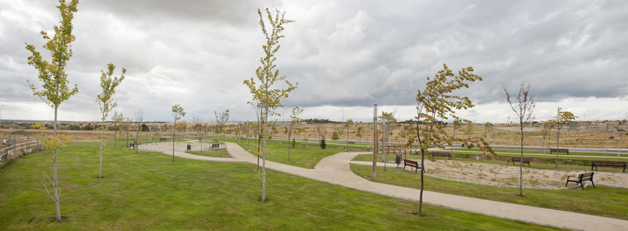Construcción Jardines del Centro Comercial Plaza Norte