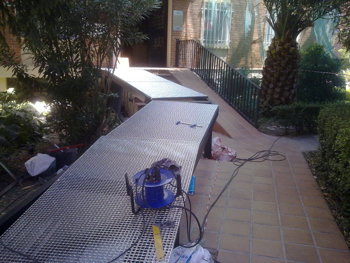 Construccion rampa minusvalidos