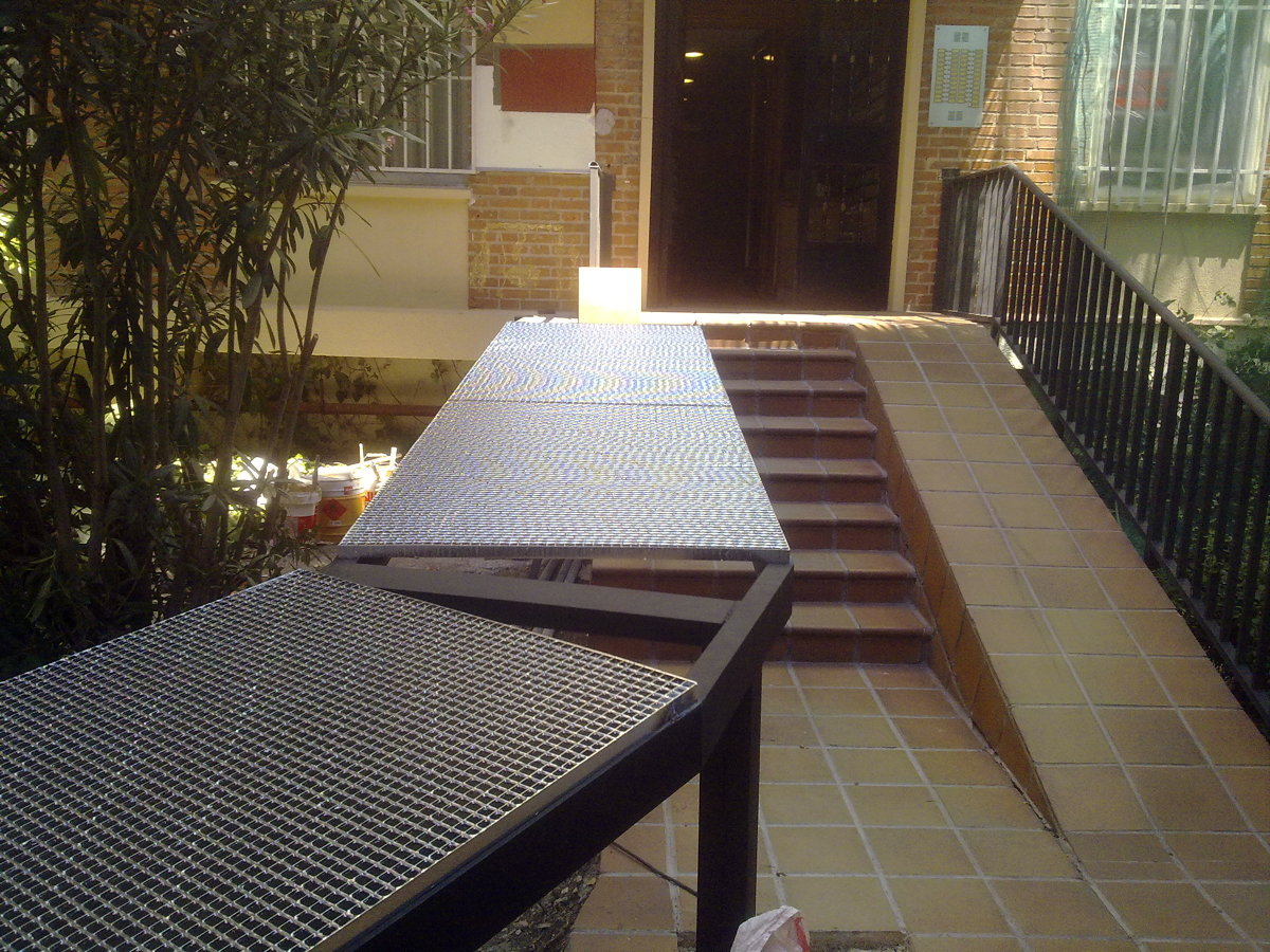 Construccion rampa minusvalidos