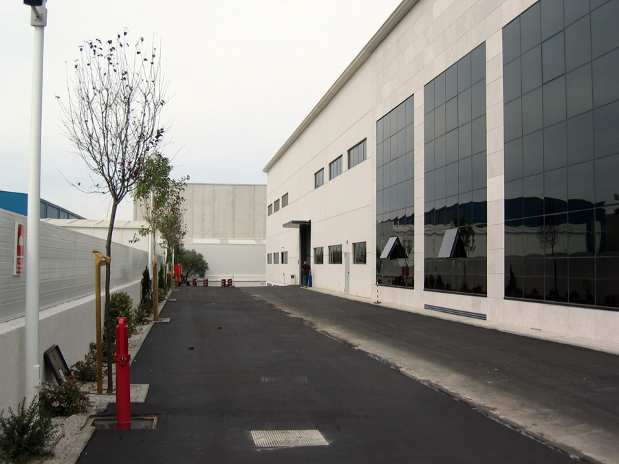 Construcción y entrega de instalaciones de Iberext