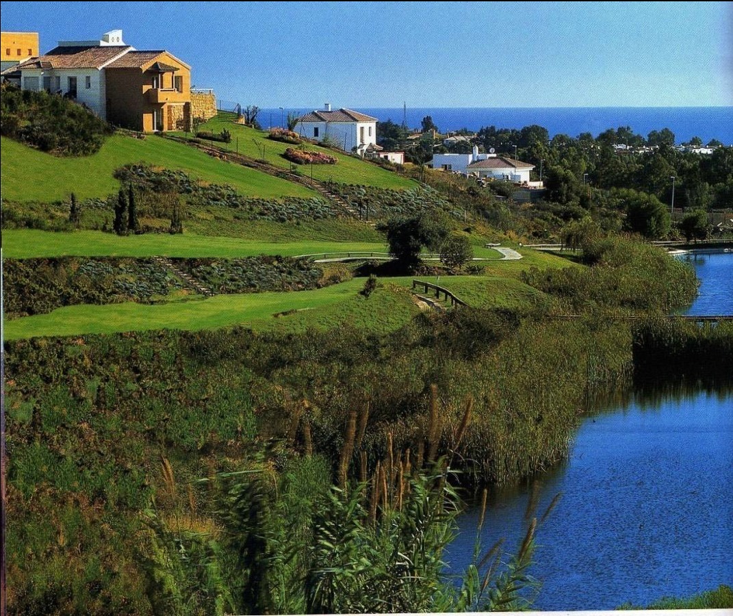 CONSTRUCCION Y RESTAURACION DE CHALET