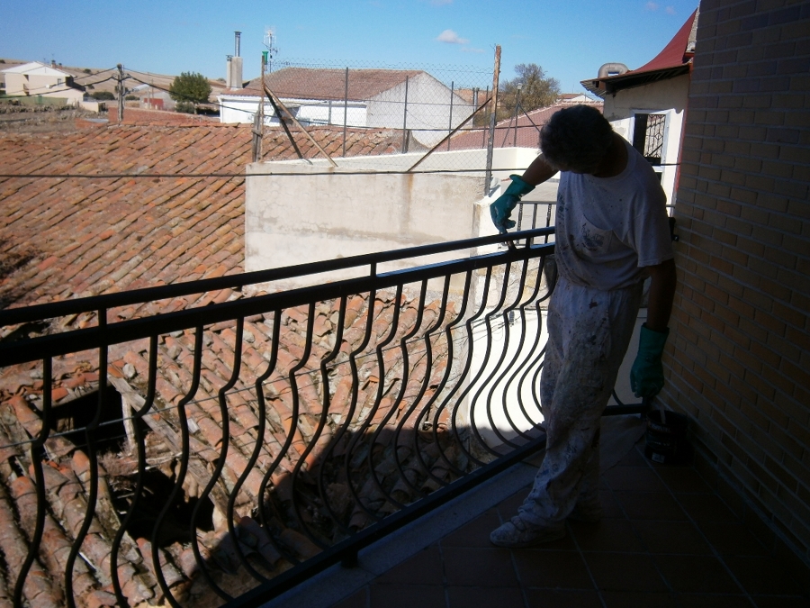 CONSTRUCCIONES HONORIO HUIDOBRO