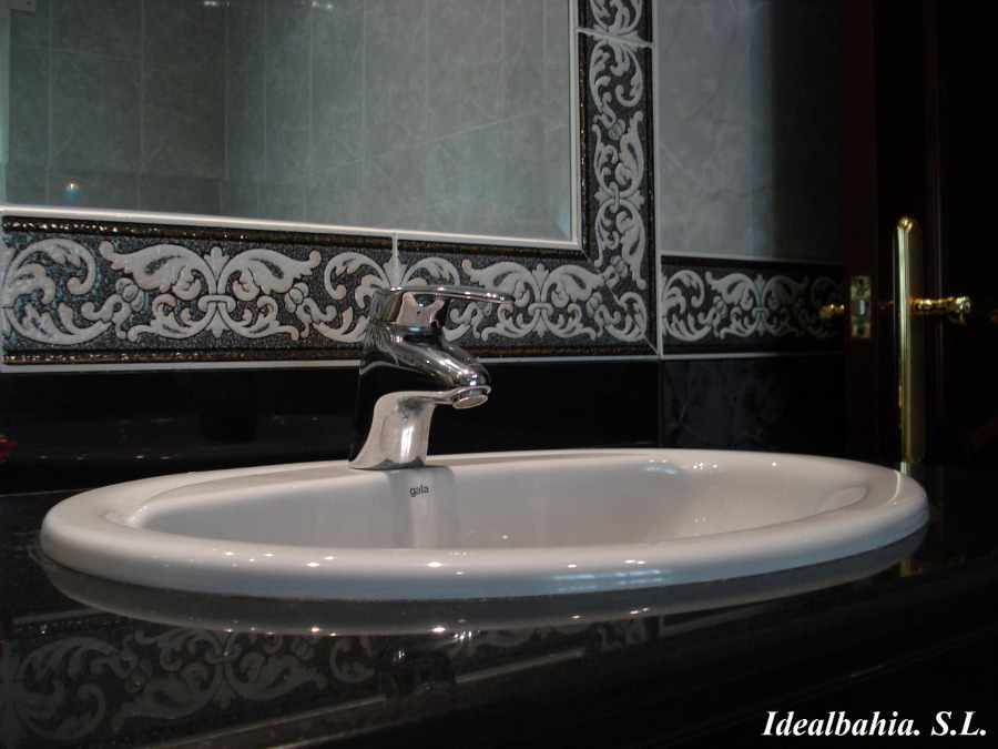 Construcciones Idealbahía. S.L.