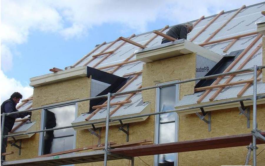 techado de una casa prefabricada