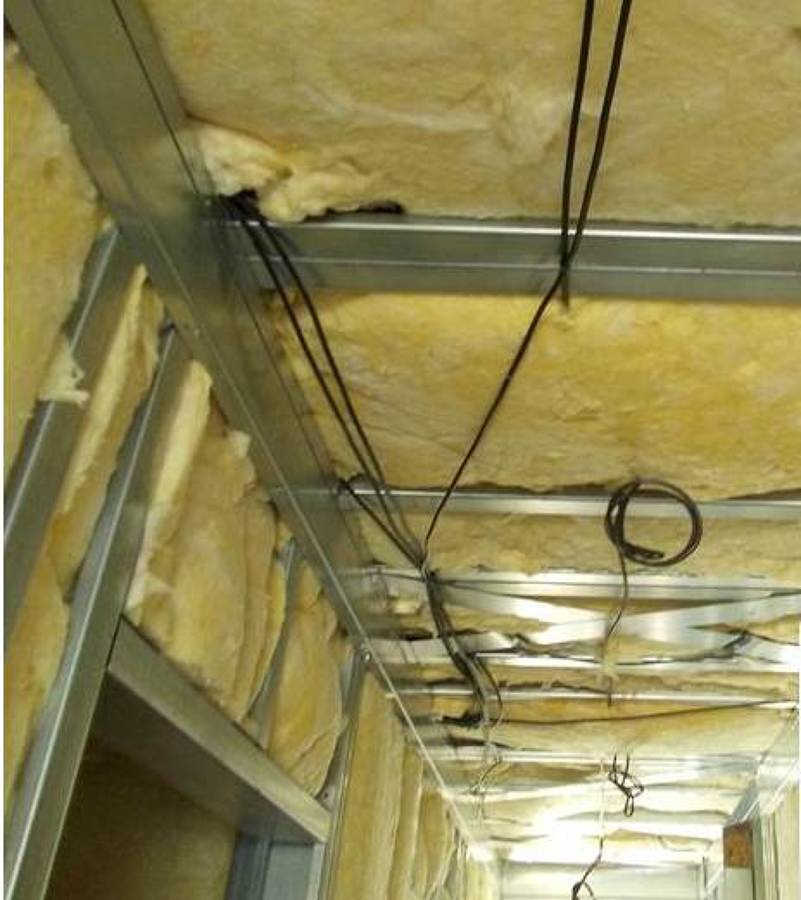 reubicación de la corriente y el aislamiento de casas prefabricada