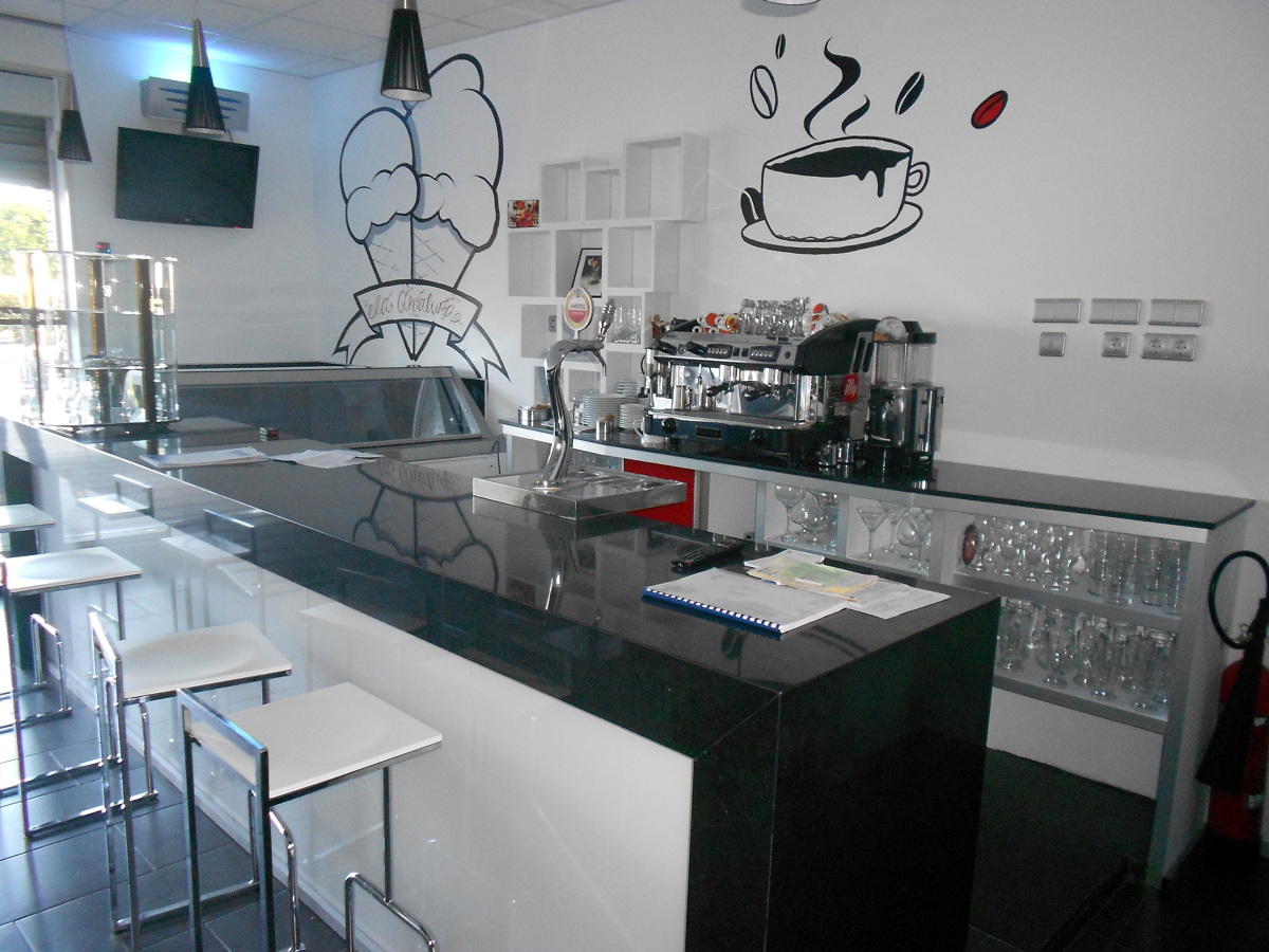 contrabarra cafeteria