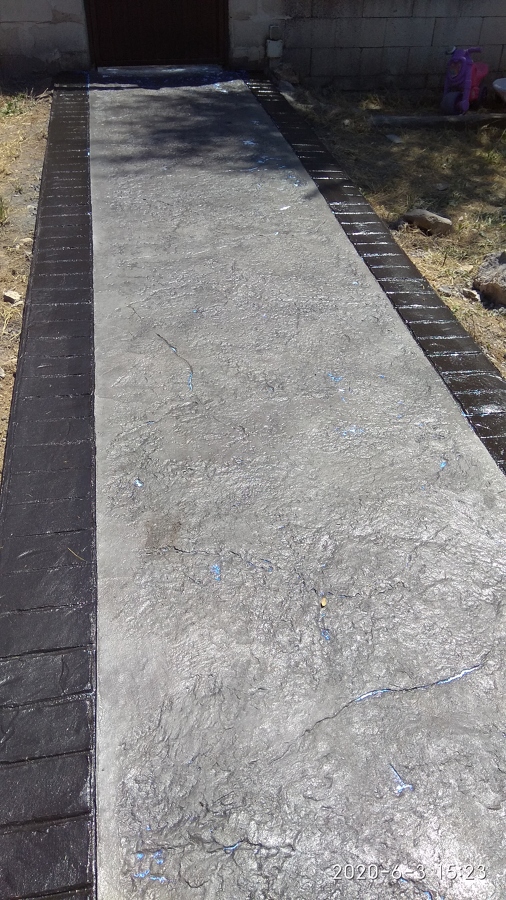 Camino entrada impreso manta gris